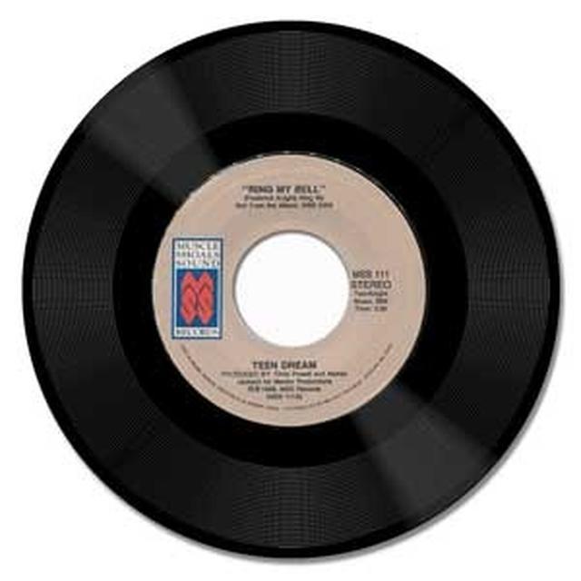 TEEN DREAM Brand Page